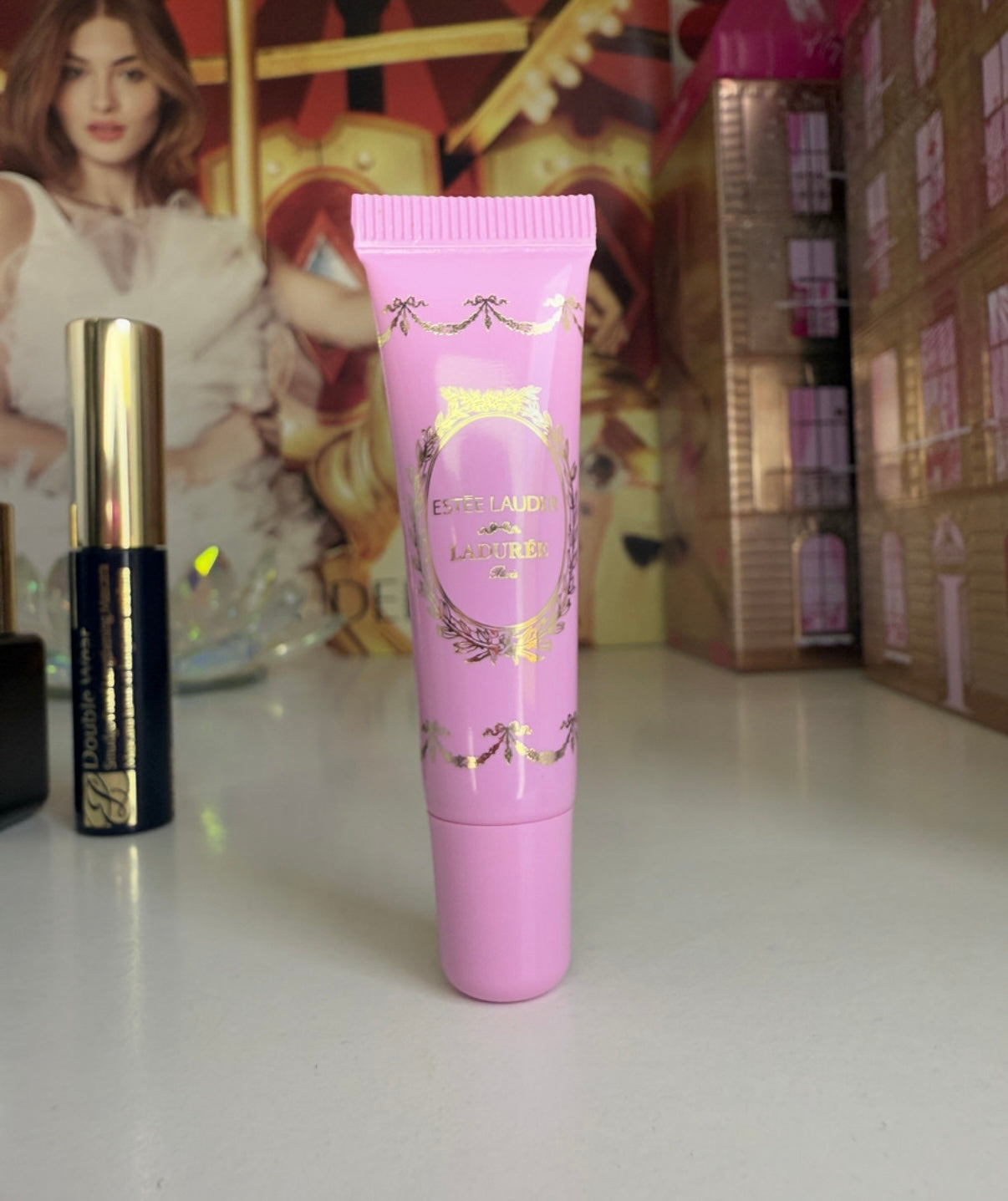 Brillo labial Estee Lauder Rosado