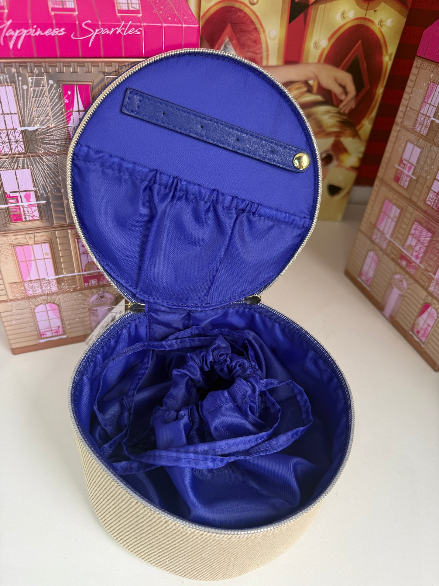 Neceser Estee Lauder redondo