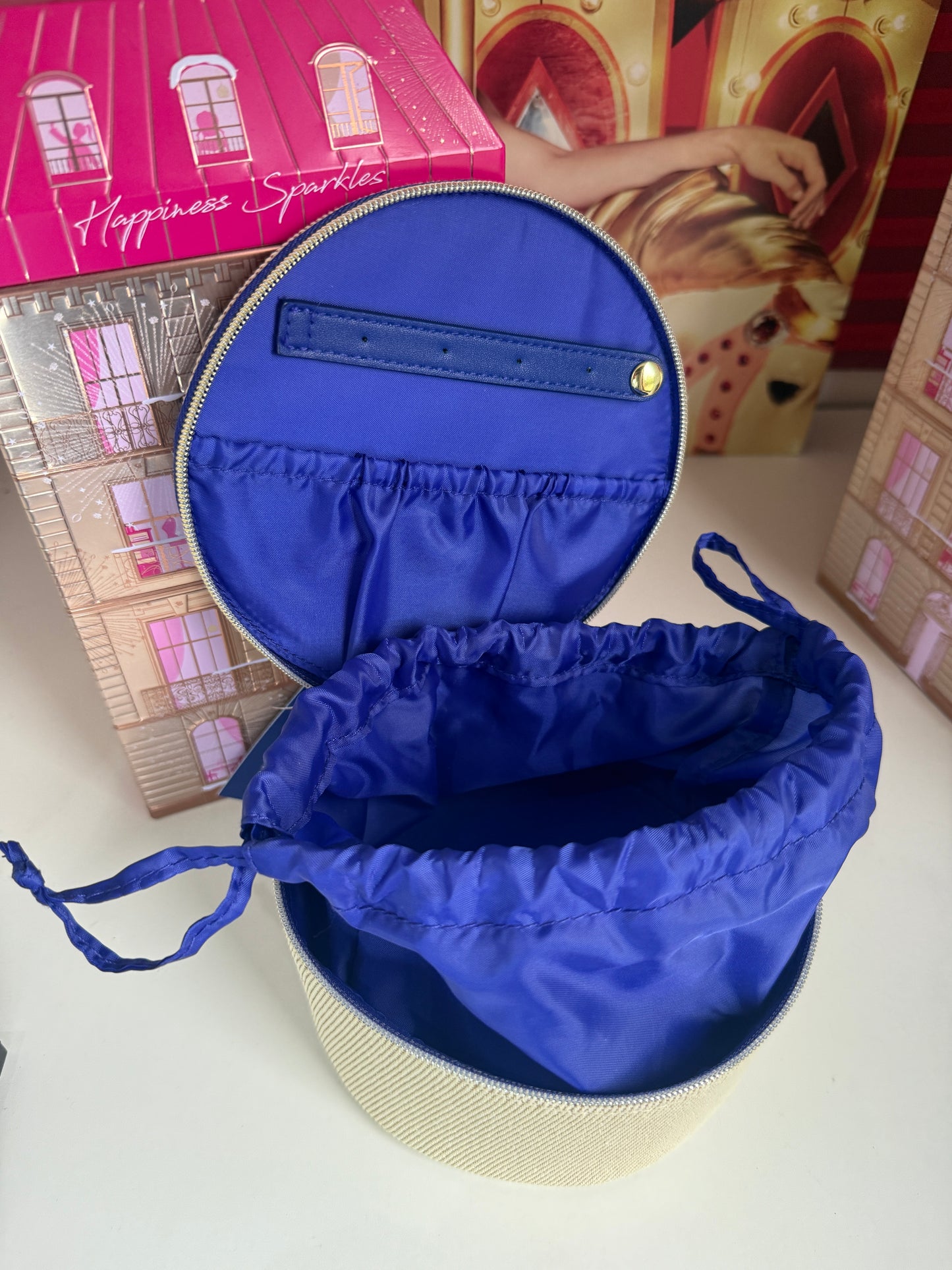 Neceser Estee Lauder redondo