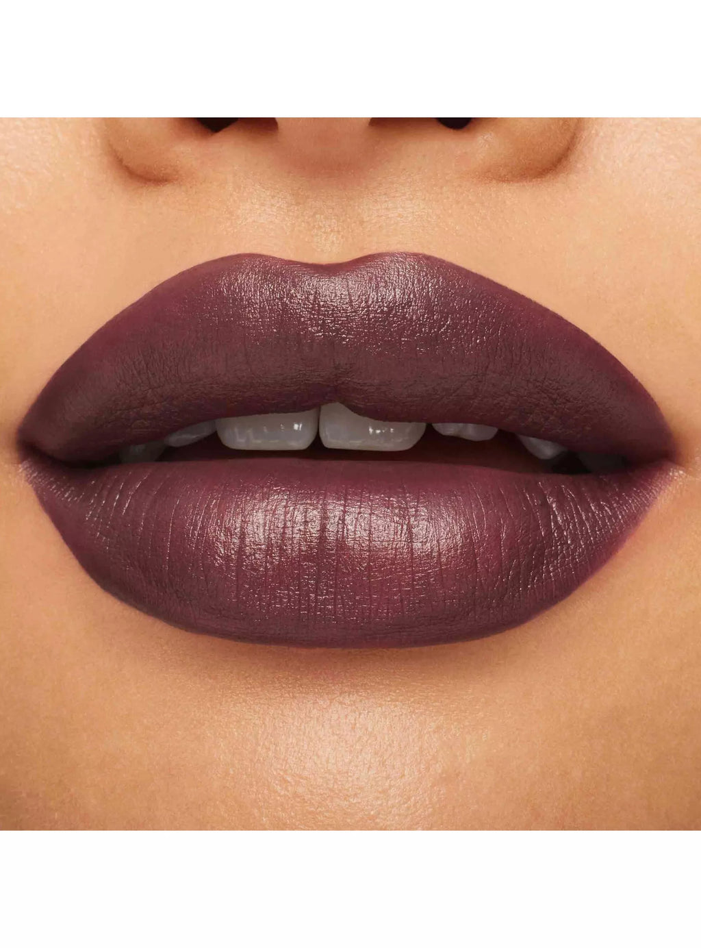 Labial M·A·Cximal Silky Matte Lipstick Tono Smoked Purple 3.5g
