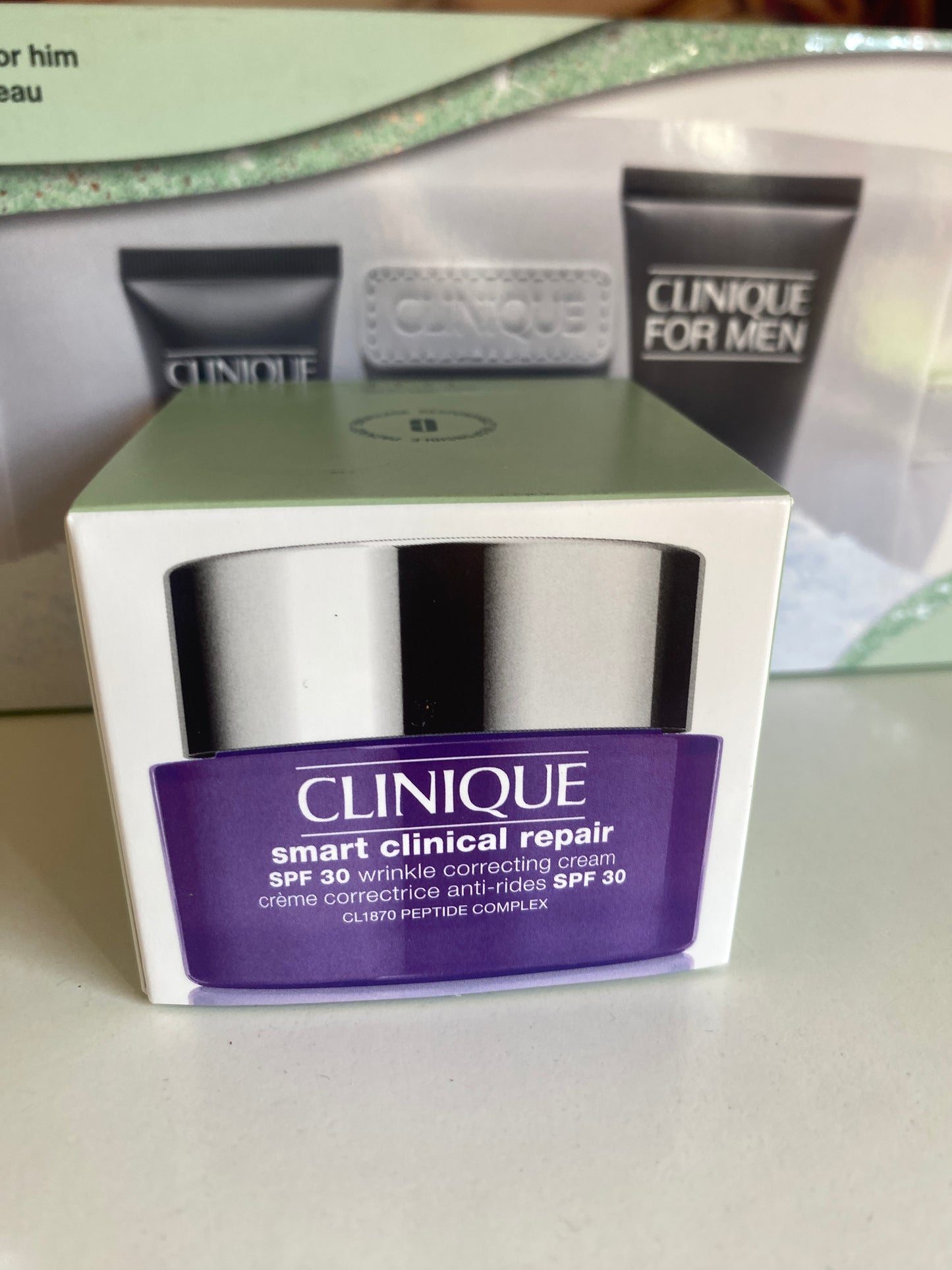 Crema clinique S-Mart clinical repair antiedad