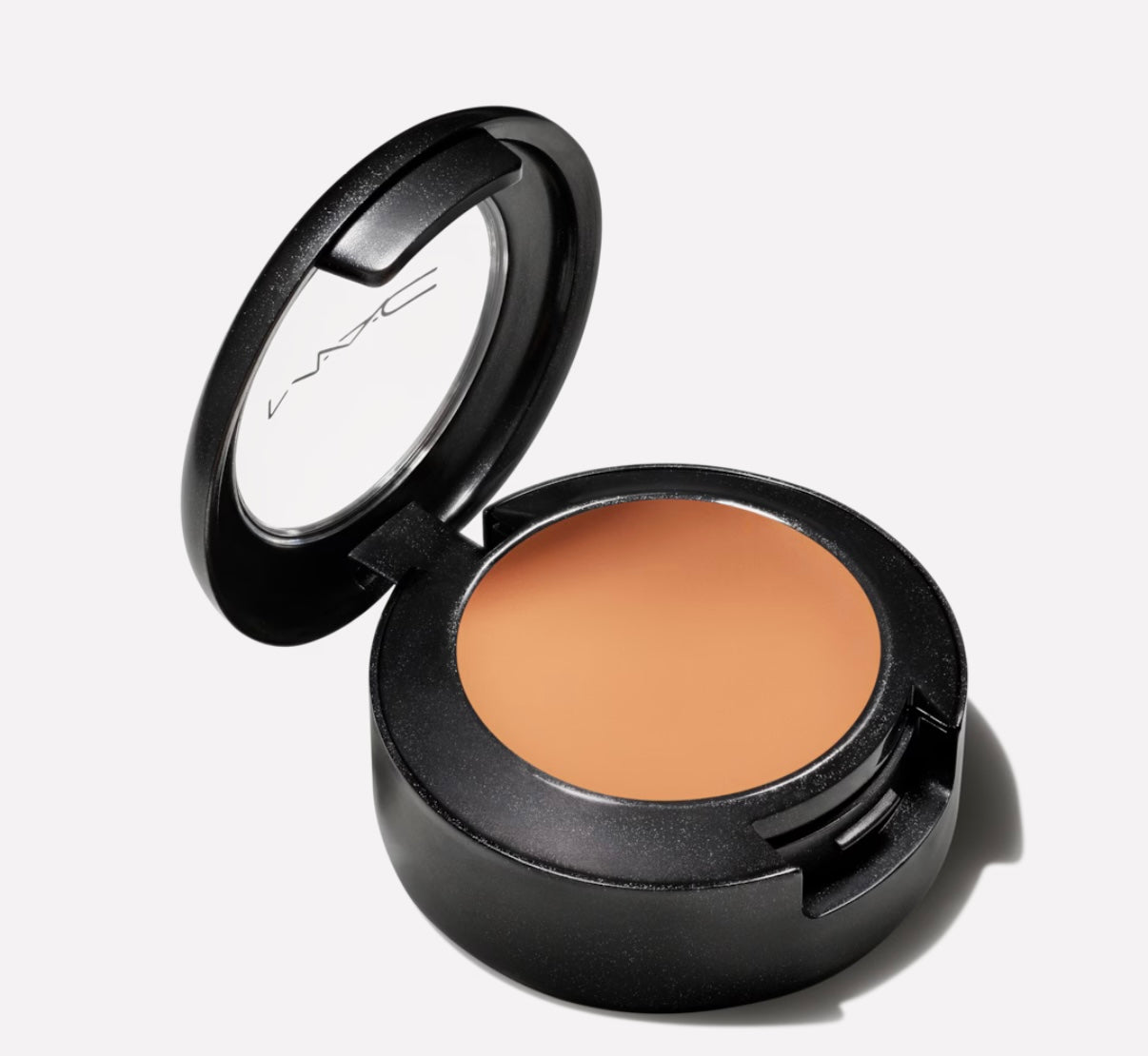 CORRECTOR MAC STUDIO FINISH CONCEALER SPF35