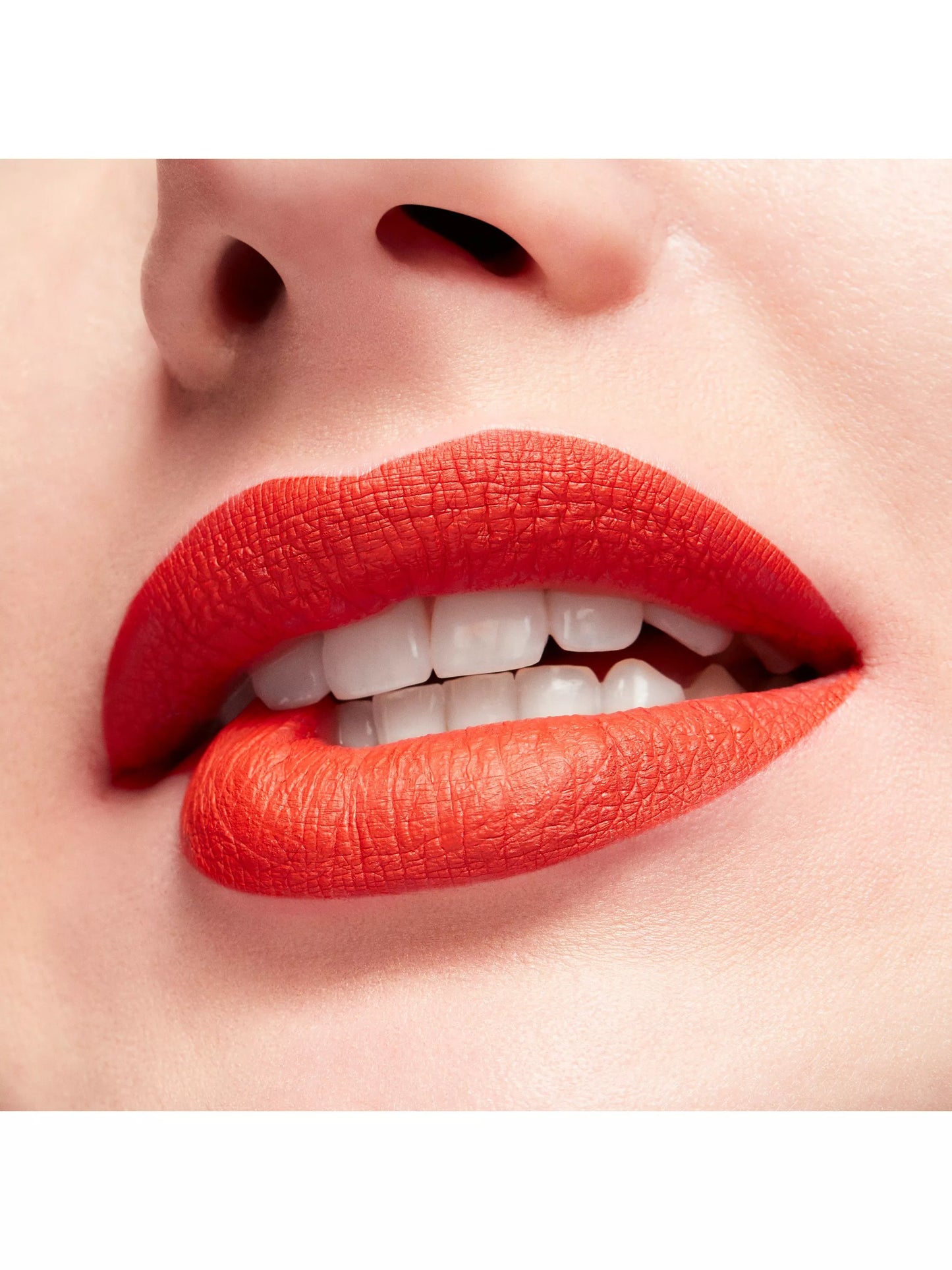 Labial mac larga duración Locked Gusty