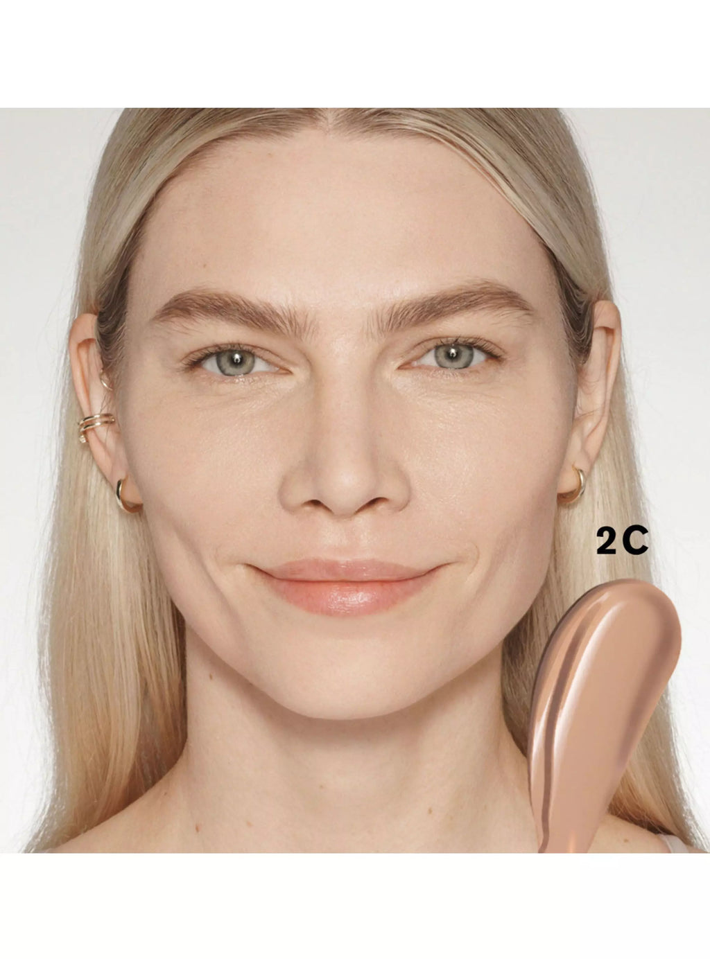 Estee  Lauder corrector Futurist Soft Touch Brightening Skincealer 2C