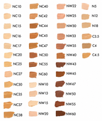Base de Maquillaje MAC en crema Studio Tech